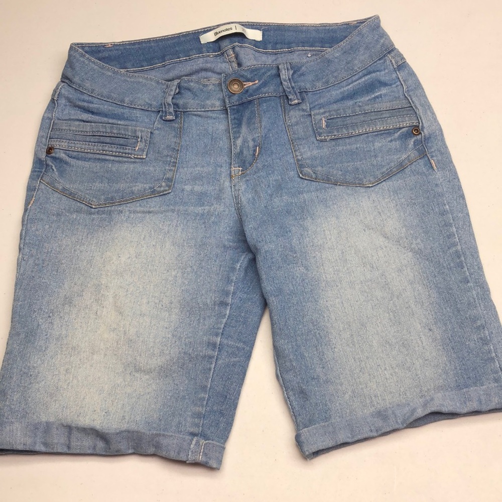 BLUENOTES MID-RISE BERMUDA JEANS 27x8 ⭐️